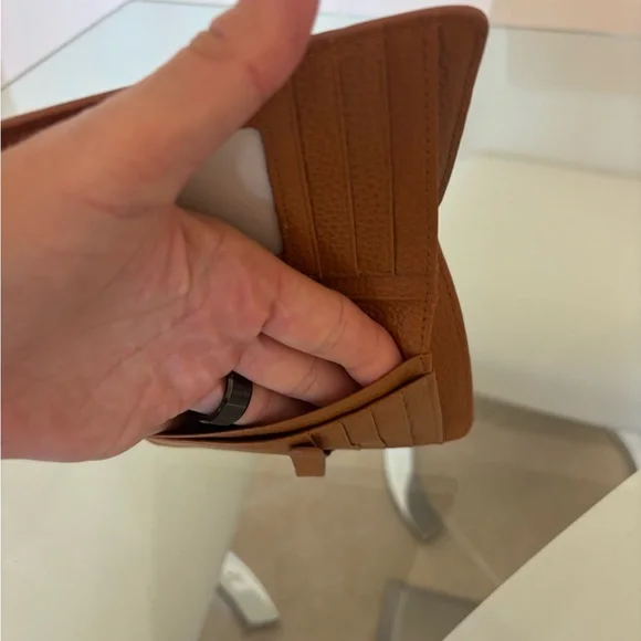 CaramelLeather Wallet